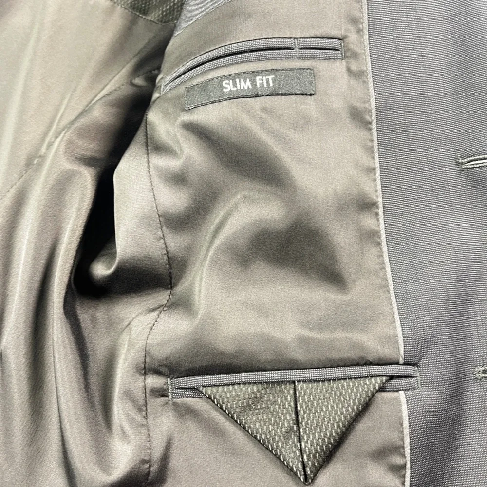 JOS.A. Bank Traveler Travel Tech‎ Slim Fit Gray Wool Blend Blazer 38 Short